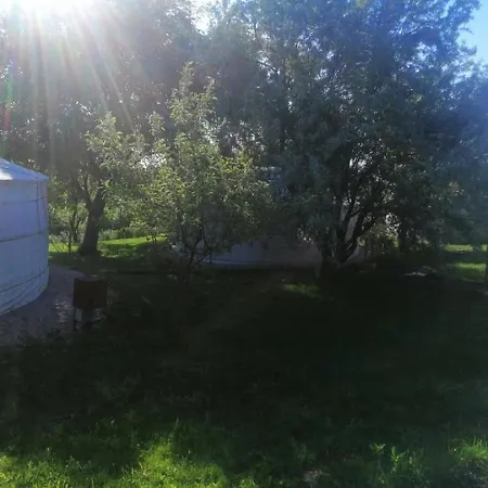 Campo de lujo Jurta Balatongyörök