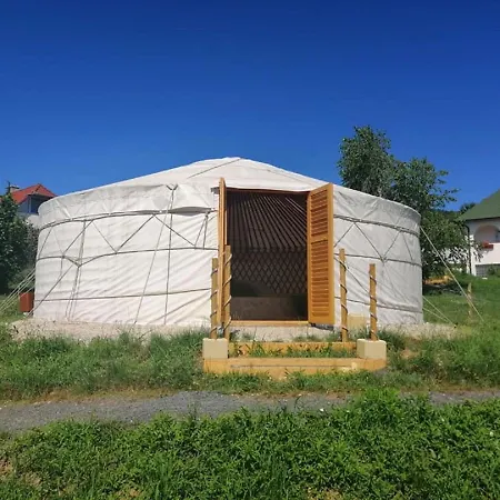 Jurta Balatongyörök