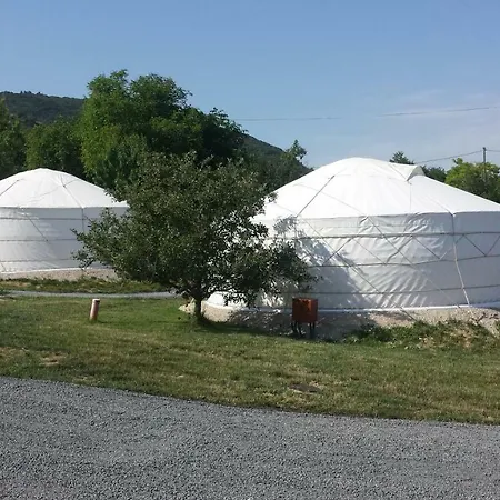 Campo de lujo Jurta *