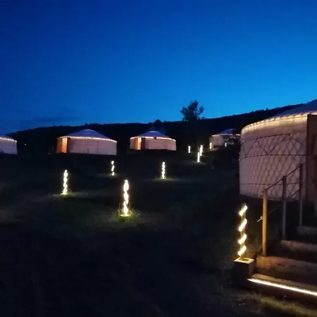 Campo de lujo Jurta Balatongyörök